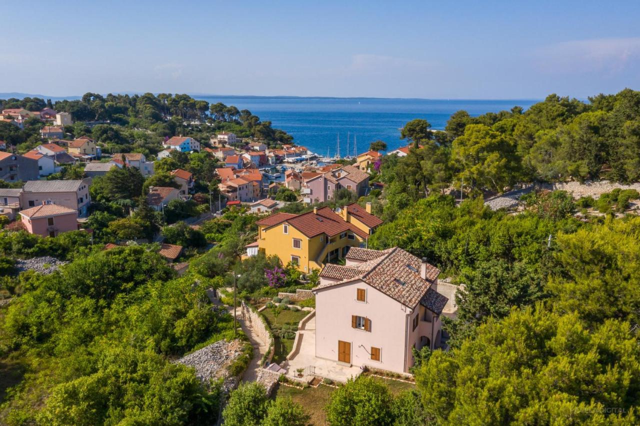 Apartments Horvat Veli Lošinj Exterior foto